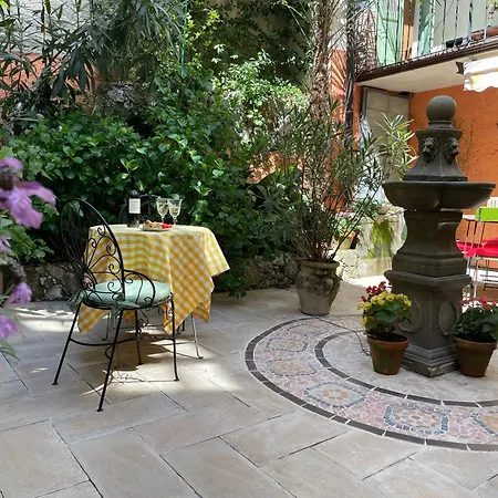 Porta Rossa 오게비오