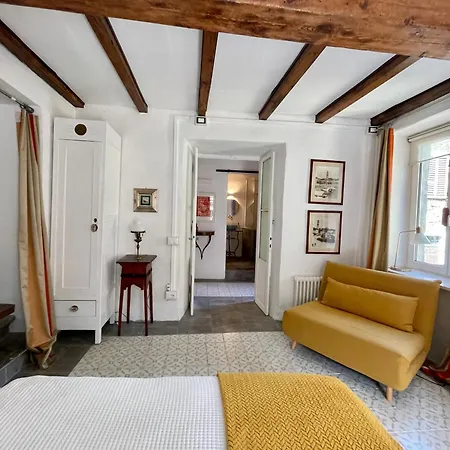 Porta Rossa 아파트 오게비오