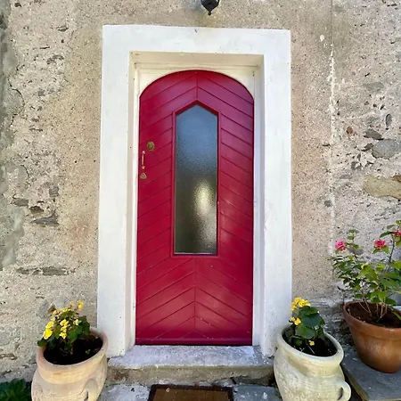 Porta Rossa 아파트